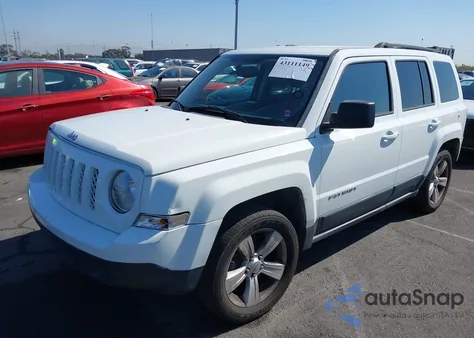 2015 Jeep Patriot Sport z USA, uszkodzony, nr VIN 1C4NJPBB6FD388220